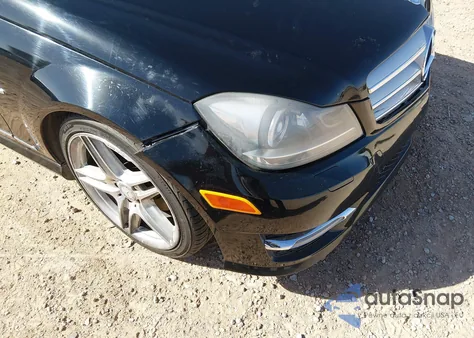 2012 Mercedes-Benz C 250 Sport from USA, damaged, VIN WDDGF4HB3CA715708